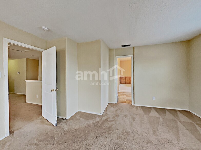 Building Photo - 6163 Brandys Farm