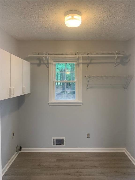 Building Photo - 3229 Bold Springs Rd