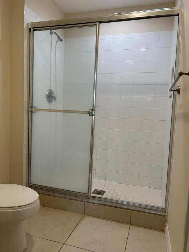 Building Photo - 26 Royal Palm Way