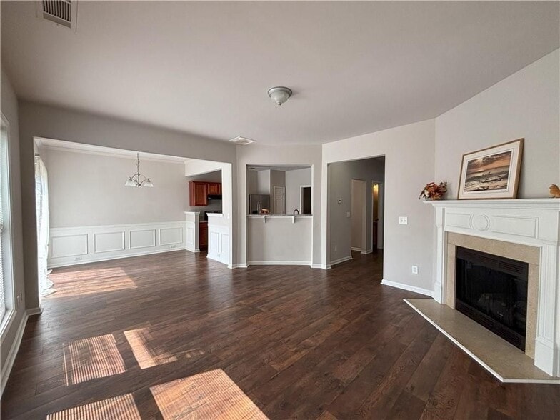 Building Photo - 5610 Sterling Ct