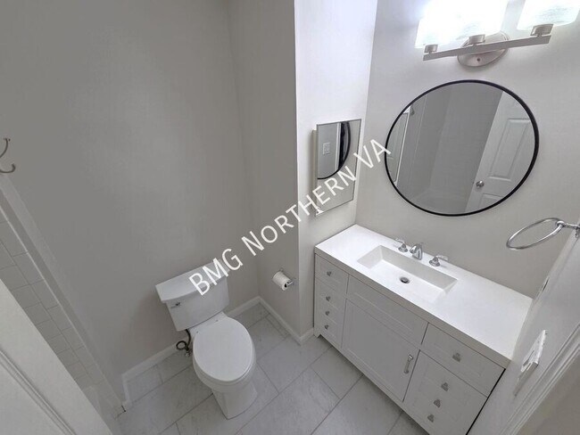 Building Photo - 46630 Drysdale Terrace