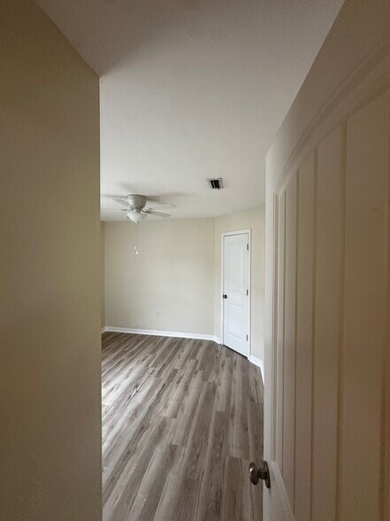 Bed 2 - 472 Jester Street