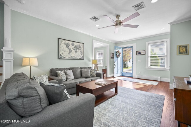 Building Photo - 50 Waverly Pl