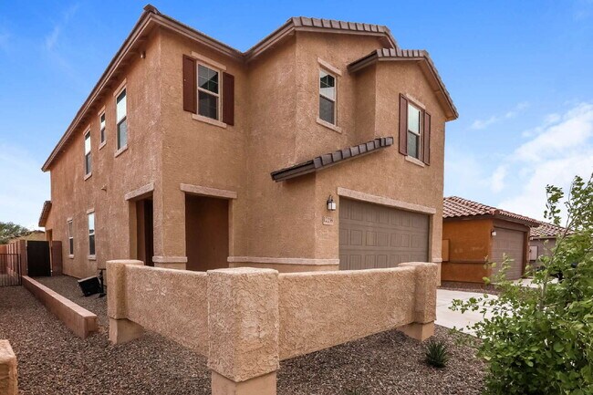 Building Photo - "Spacious 4-Bed Spacious two-level residential rental in Marana with modern Elegance!  Available ...