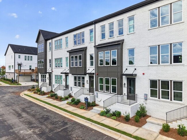 Building Photo - 1308 Koa Ct