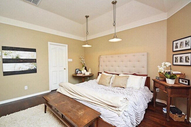 Building Photo - 3011 Nickleby Ct