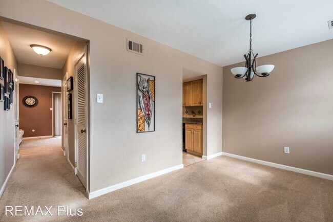 Building Photo - 3 br, 1.5 bath House - 249 Holly Dr.