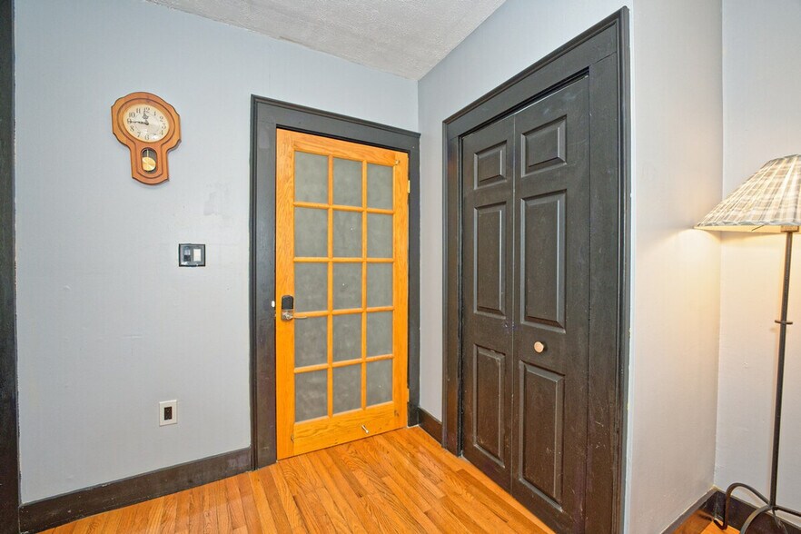 Building Photo - 84 Madison Ave