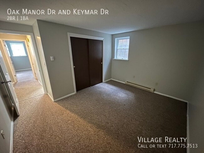 Building Photo - 176 Oak Manor Dr