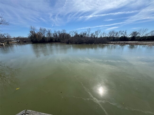 Building Photo - 9593 Darkwood St