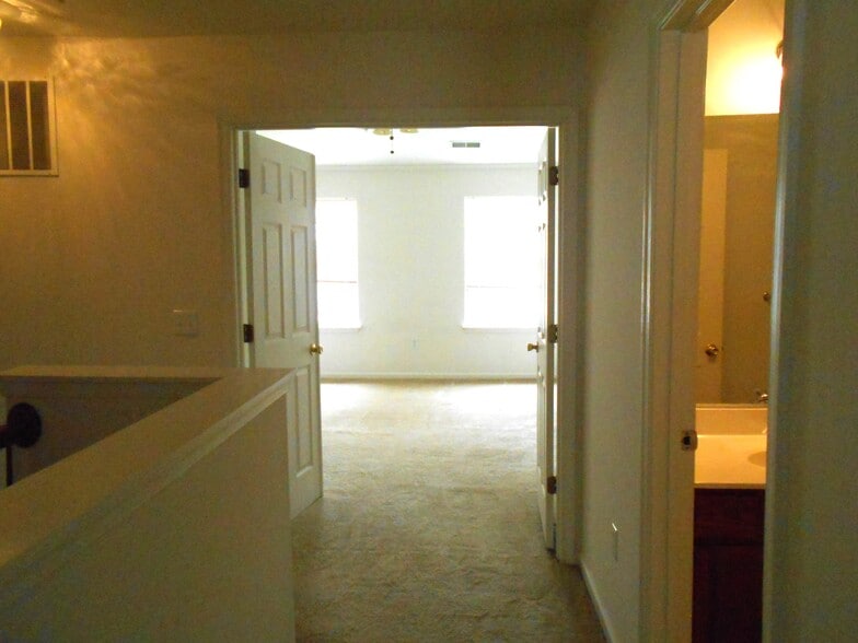 Building Photo - 106 Wood Duck Dr