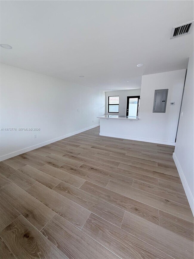 Building Photo - 9381 SW 39th St