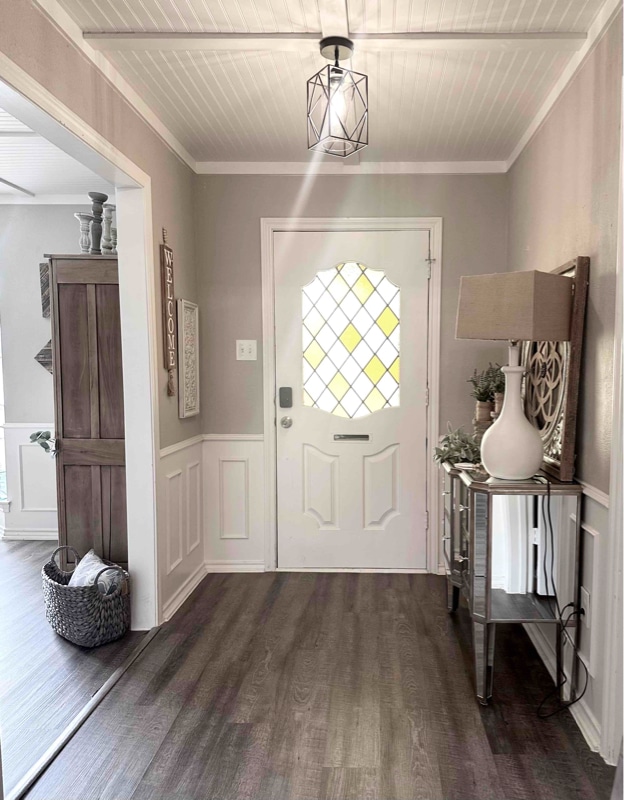 Building Photo - 401 Lake Louise Ct