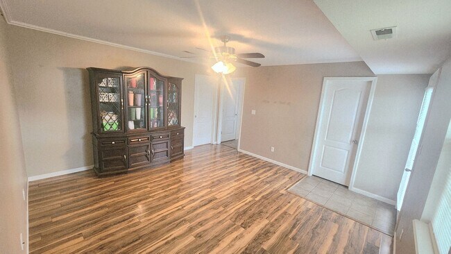 Building Photo - Hme in Waynesville