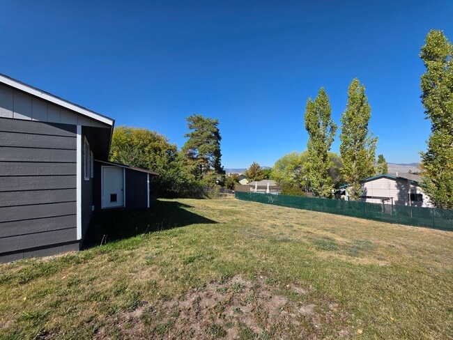 Building Photo - Perfectly remodeled 3BDR/1BA Single-level house in Polson!