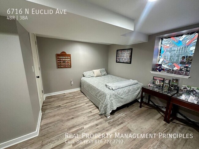Building Photo - 6716 N Euclid Ave