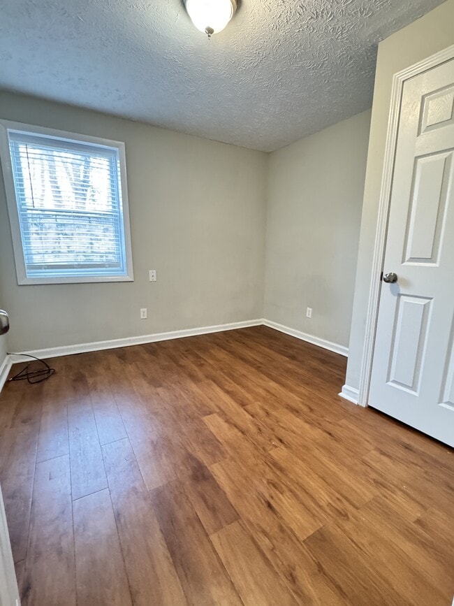 Building Photo - 111 Hiawatha Trail