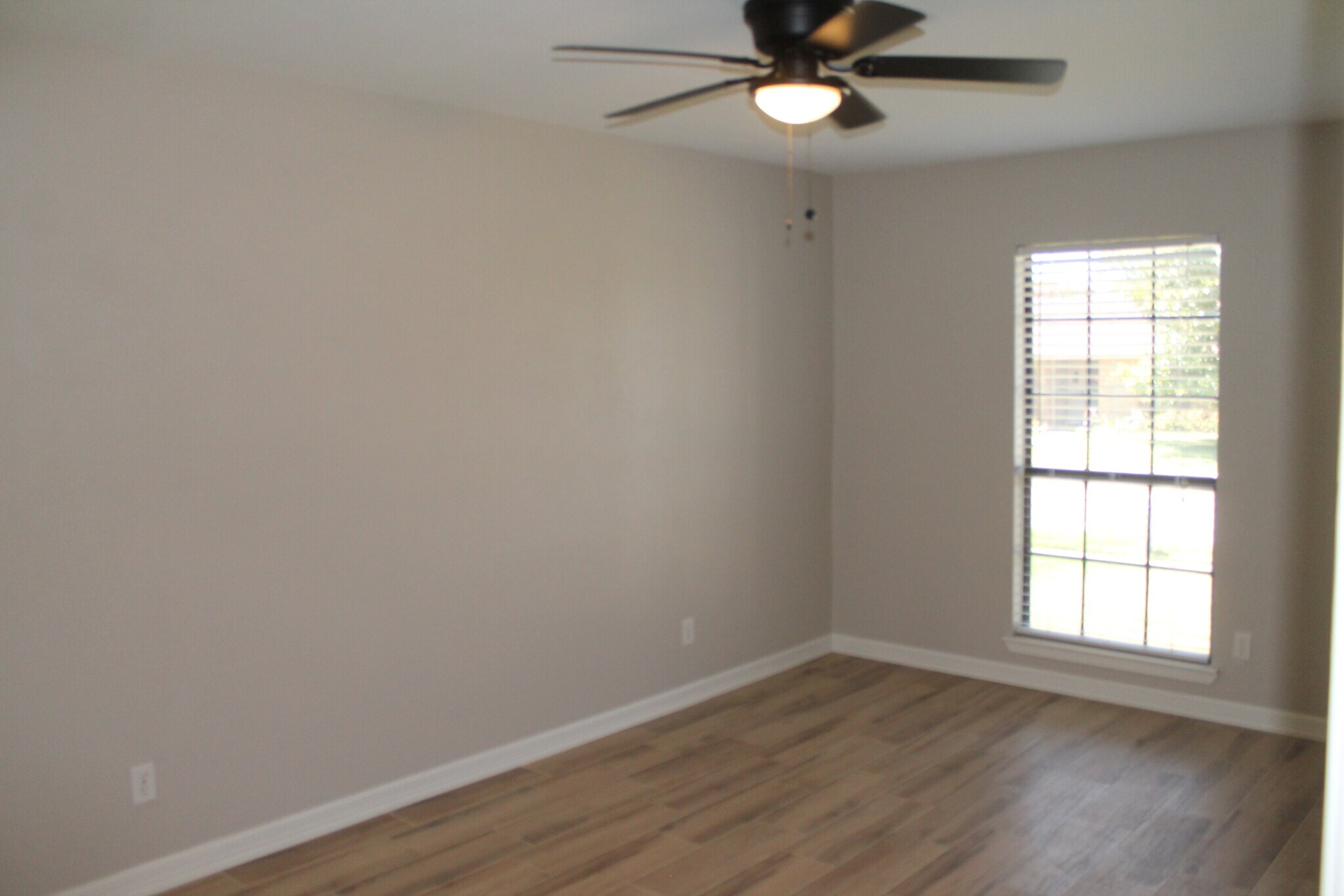 Building Photo - 4208 Arbor Dr