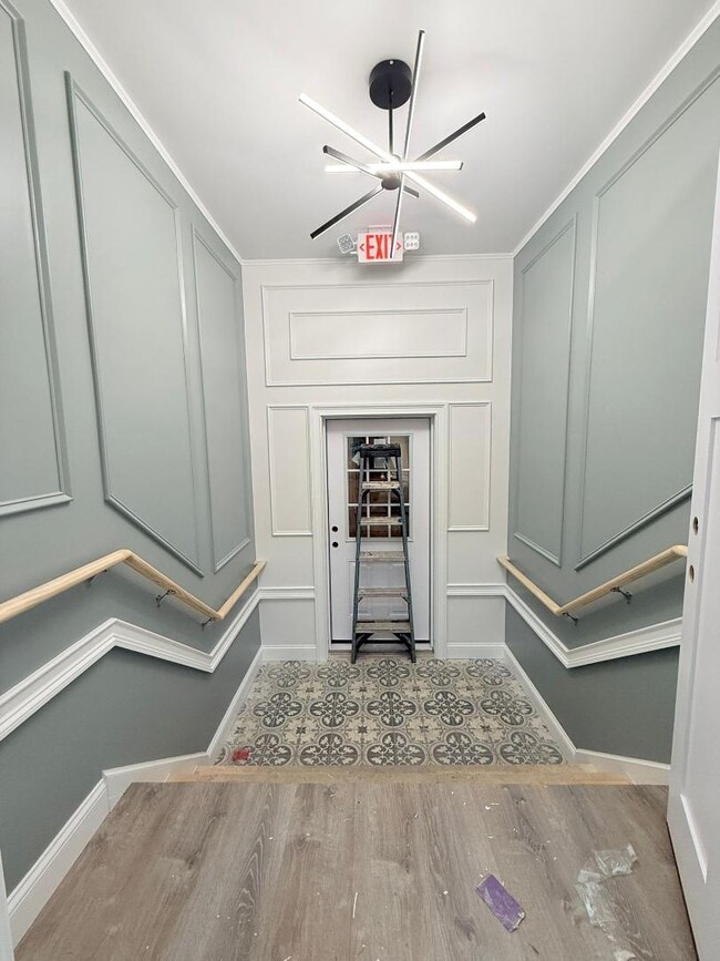 Building Photo - 17-19 Cabot St - 17-1