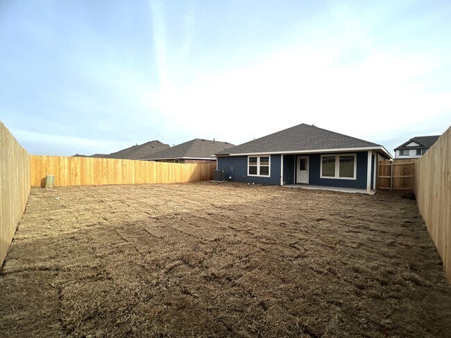 Building Photo - 2717 Dennis Drive