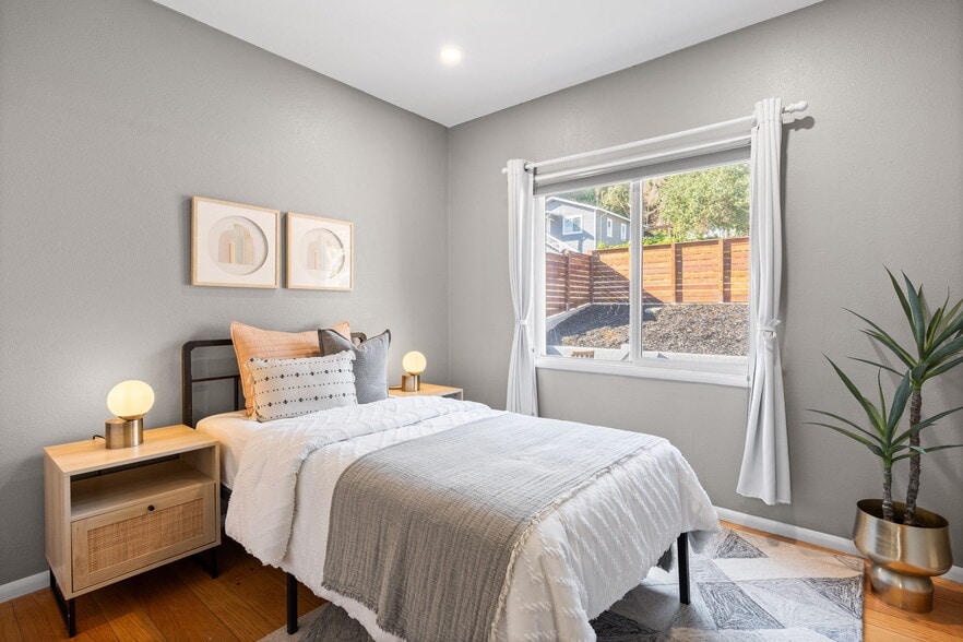 Building Photo - 8124 Greenly Dr