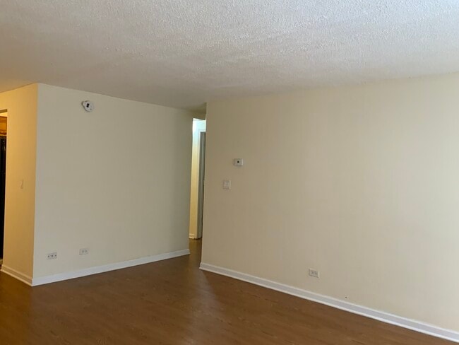Building Photo - 3737 N Harlem Ave