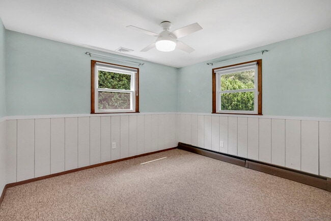 Building Photo - 293 Brainard Rd