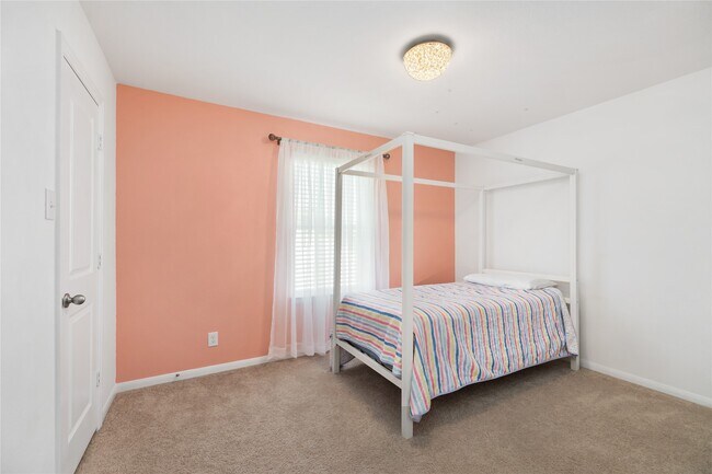 Building Photo - 1259 Tilia Crk Ln