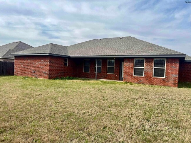 Building Photo - 5021 Olivia Ln