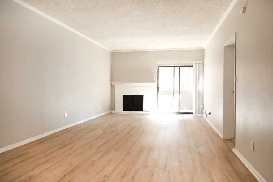 LR View from Entrance Door - LUXE Style 1x1 - Big Spring Village