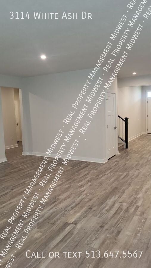 Building Photo - 3114 White Ash Dr