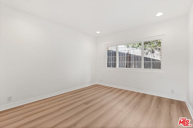 Building Photo - 8375 Zitola Terrace