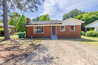 Building Photo - 409 Eastover Ave