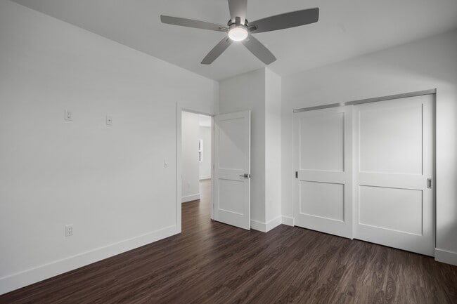 Building Photo - 112 Oliona St
