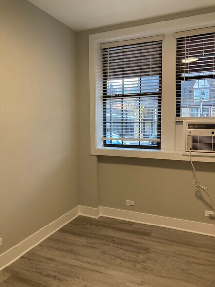 Building Photo - 372 Hazel Ave