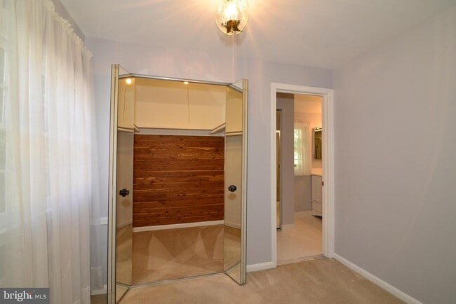 Building Photo - 1317 Forestwood Dr