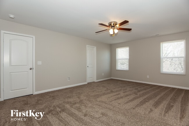 Building Photo - 1544 Pecan Ln