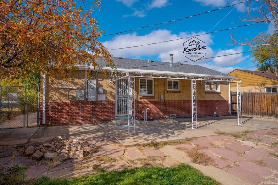Building Photo - 3610 Kearney St