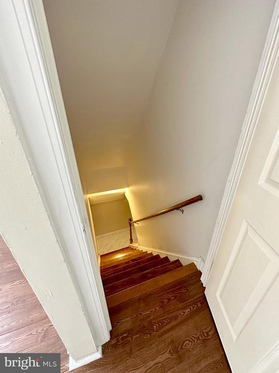 Building Photo - 2528 Poplar St