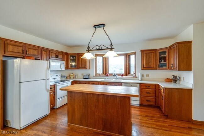 Building Photo - 4700 Barnsleigh Dr