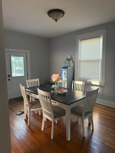 Dinning room - 2118 Hudson Ave