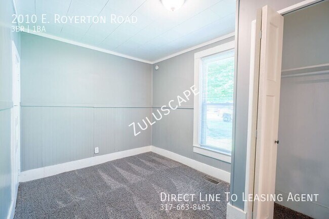 Building Photo - 2010 E Royerton Rd