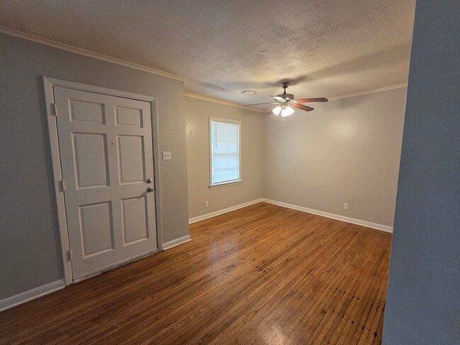 Building Photo - 5369 Lochinvar Rd