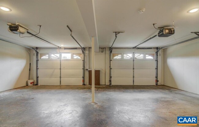 Building Photo - 71 Harmony Ln