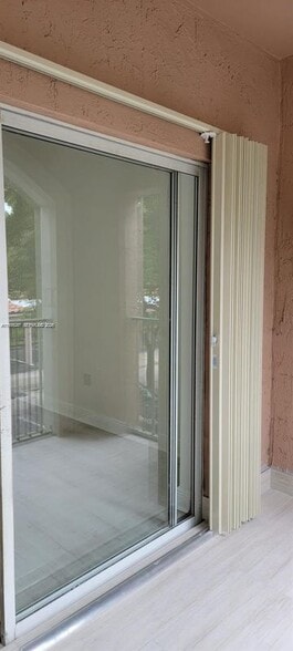 Building Photo - 12124 St.Andrews Place, 201