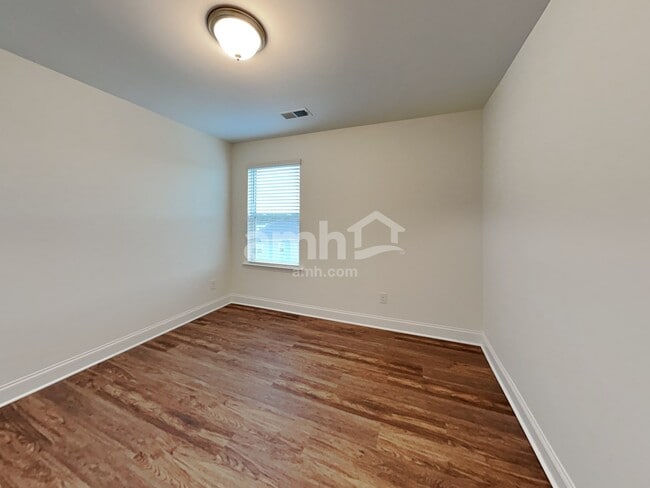 Building Photo - 117 Ashton Dr