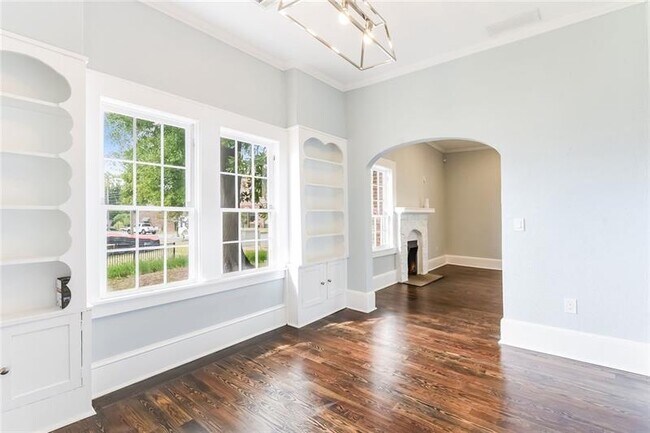 Building Photo - 443 S Atlanta St