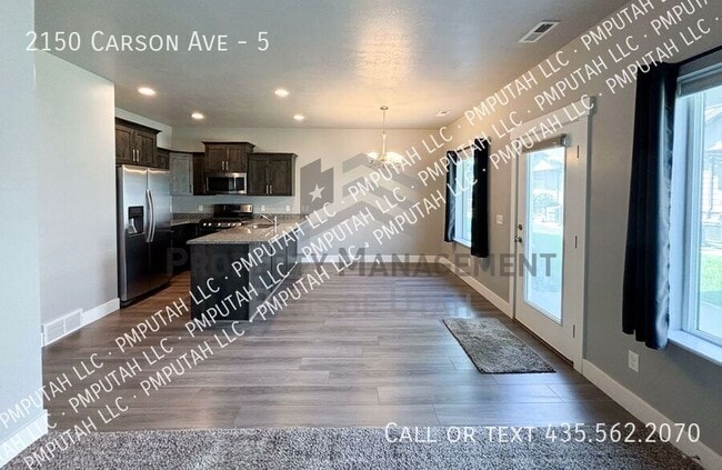 Building Photo - 2150 Carson Ave