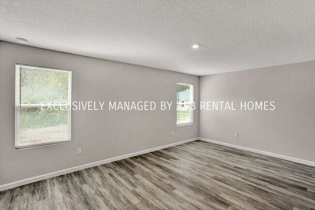 Building Photo - 1411 Winnebago Ave