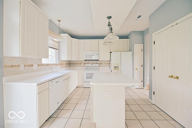 Building Photo - 10730 Alyssa Way